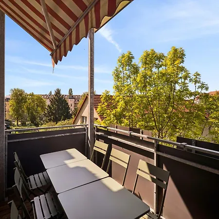 Moderne Fuer Familien I Zentral I Balkon דירה